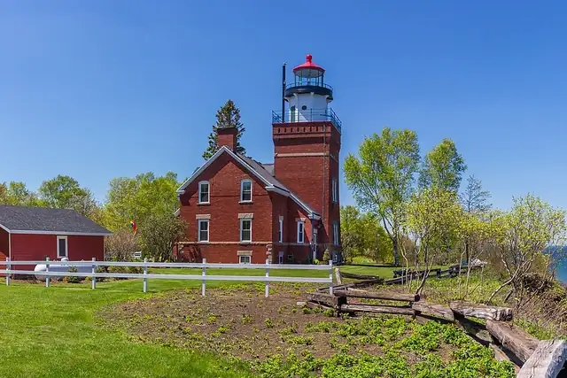 Big Bay Point Lighthouse – Lighthouse