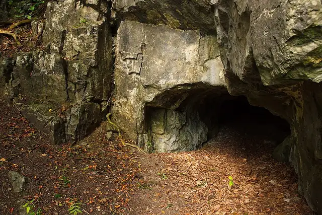 Leichenhöhle – Cave, 6 km from Hemer
