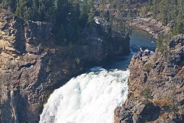 Upper Yellowstone Falls – Waterfall
