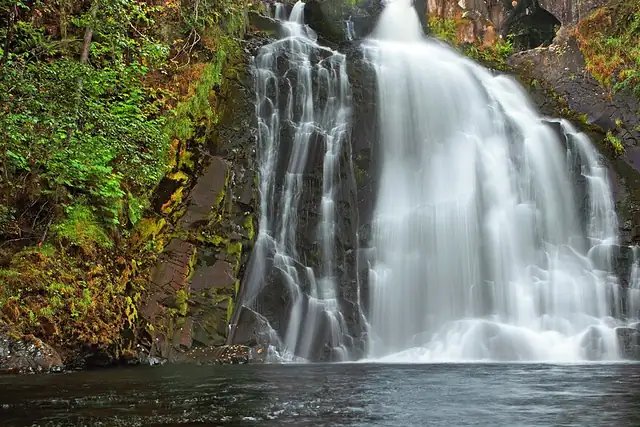 Youngs River Falls – Waterfall