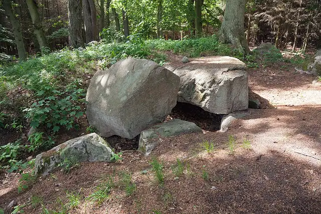 Ziegensteine – Megalith