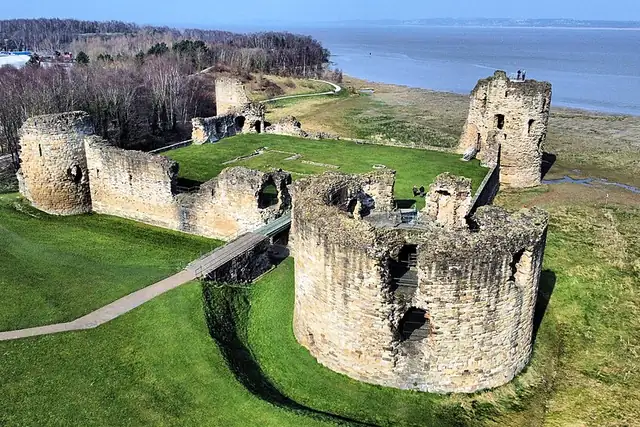 Castell y Fflint – Castle, near Flint