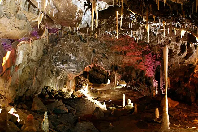 Stump Cross Caverns – Cave, 22 km from Keighley
