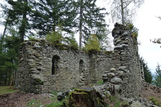 Burgruine Steuerberg – Castle, 26 km from Klagenfurt am Wörthersee