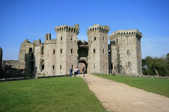Raglan Castle – Castle, 15 km from Pontypool
