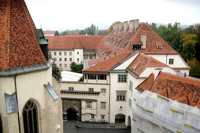 Grazer Burg – Burg oder Schloss, bei Graz
