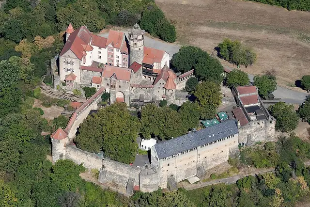 Burg Ronneburg – Castle, 7 km from Büdingen