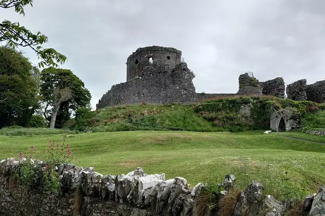 Dundrum Castle – Castle