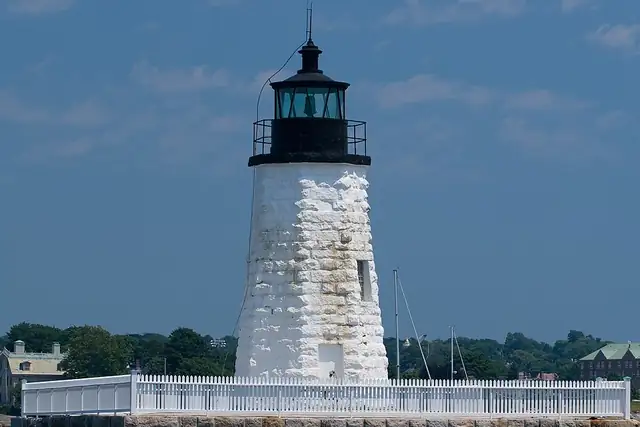 Newport Harbor Light – Lighthouse, near Newport