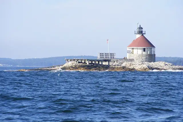 The Cuckolds Light – Lighthouse, 29 km from Brunswick