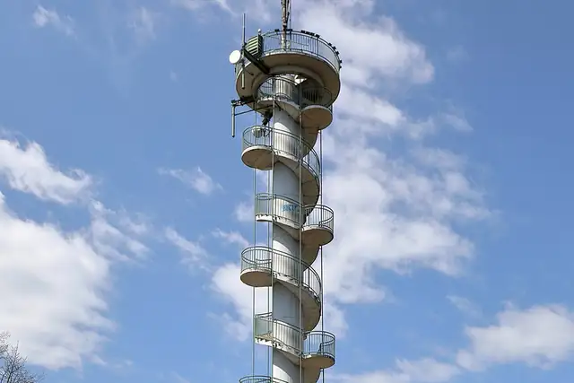 Jubiläumswarte – Aussichtsturm, 8 km von Wien