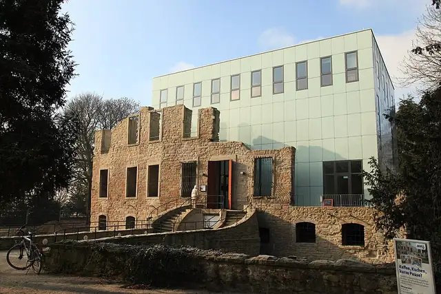 Haus Weitmar – Ruine, 21 km von Dortmund