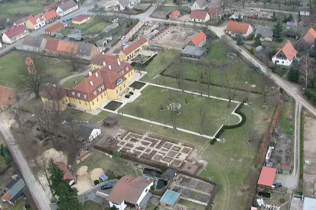 Schloss Kleßen – Castle, 18 km from Rathenow