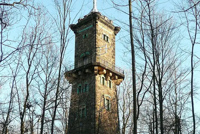 Bismarckturm Berggießhübel – Aussichtsturm, 11 km von Pirna