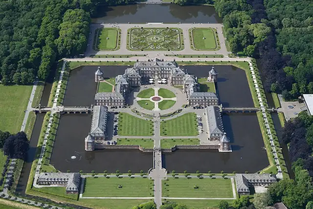 Schloss Nordkirchen – Castle, 6 km from Selm