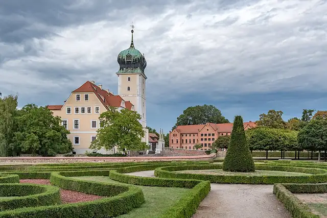 Barockschloss Delitzsch – Burg oder Schloss, 21 km von Leipzig