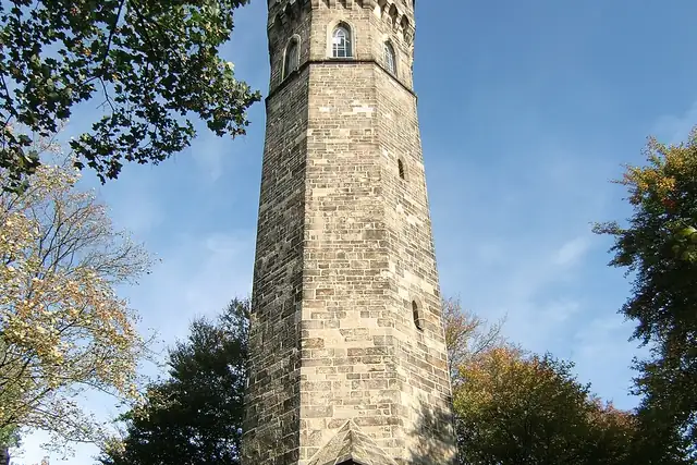 Vincketurm – Aussichtsturm, 11 km von Dortmund