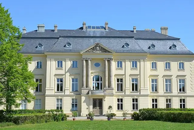 Schloß Trebnitz – Castle, 22 km from Fürstenwalde