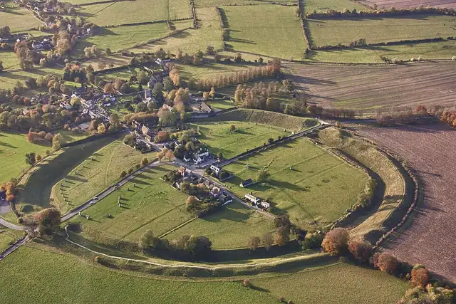 Avebury Stone Circle – Megalith, 11 km von Calne