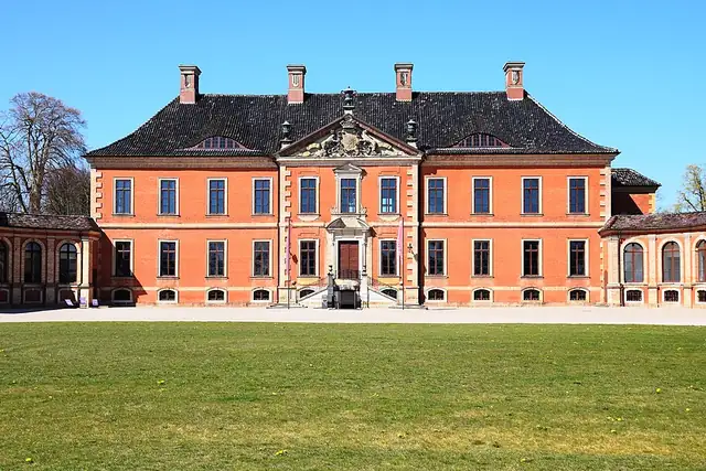 Schloss Bothmer – Burg oder Schloss, 21 km von Wismar