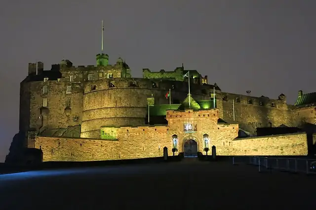 Edinburgh Castle – Castle, near Edinburgh
