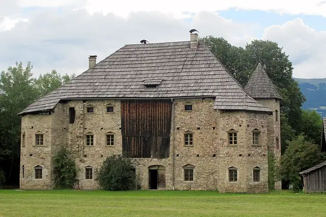 Schloss Pöllan – Castle, 19 km from Villach