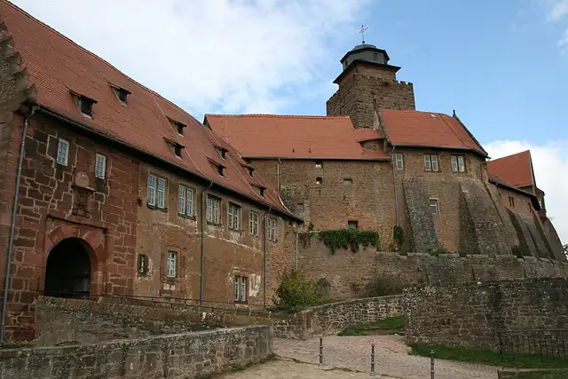Burg Breuberg – Castle, 9 km from Groß-Umstadt