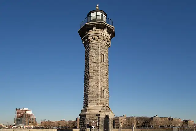 Blackwell Island Light – Leuchtturm, bei Manhattan